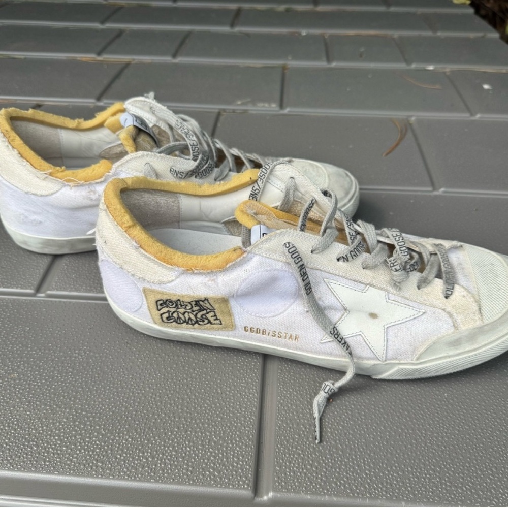 Golden Goose White Sneakers with Yellow Highlights - Great condition! Size: 11